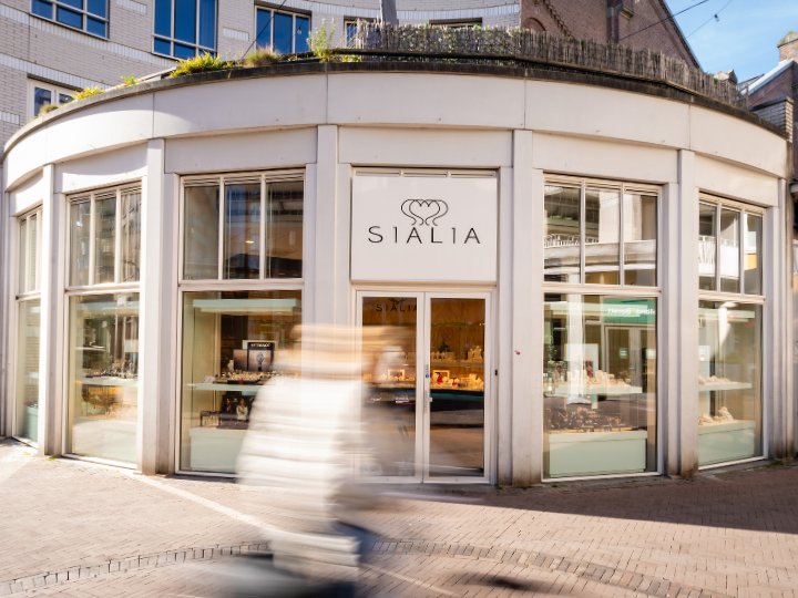 Sialia